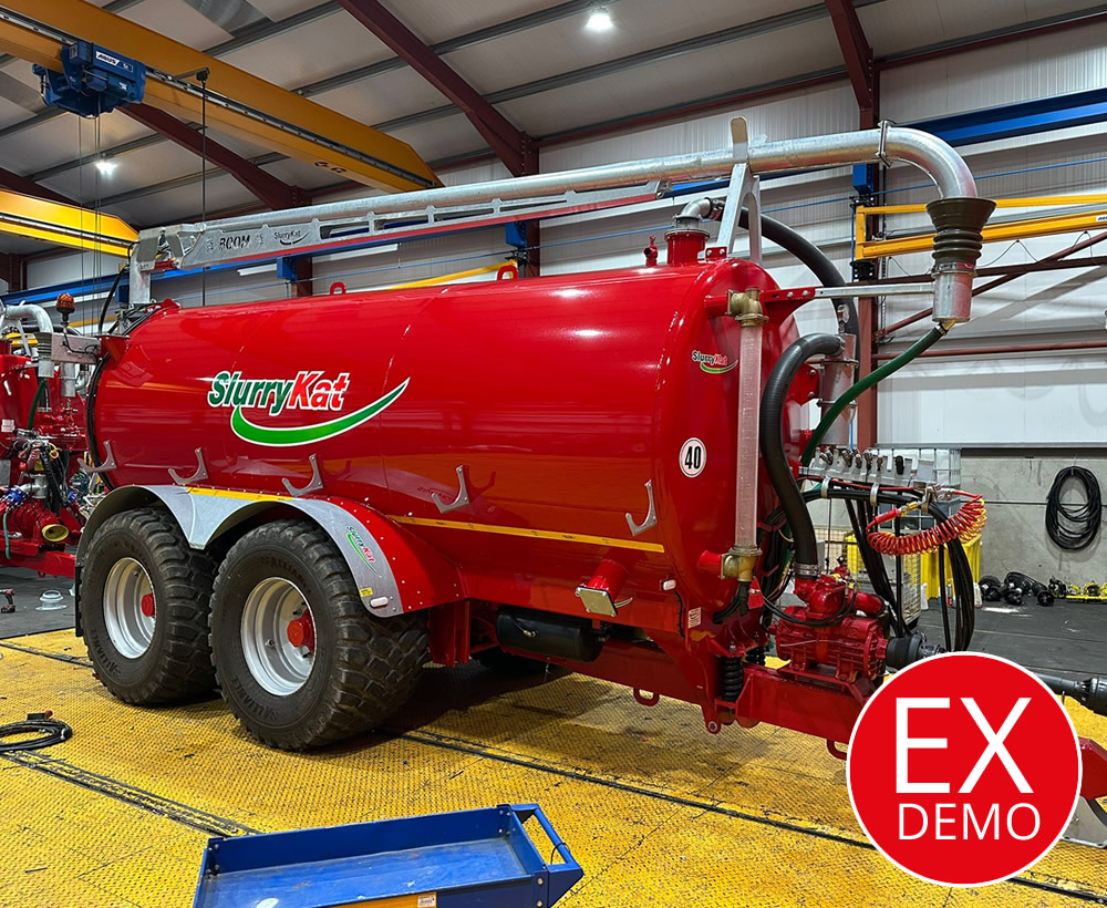 2024 Ex Demo 3500 Gal/16000L Premium Plus Slurry Tanker